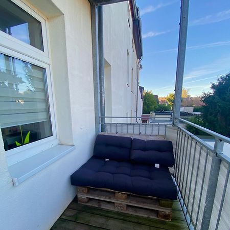 Schoene 3-Zimmer Monteurswohnung Im Sueden Von Leipzig Eg Bagian luar foto
